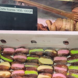 Datte fourré pate d'amande